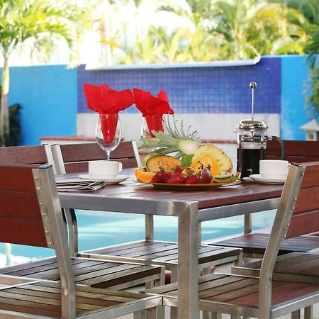 Central Plaza Port Douglas Buitenkant foto