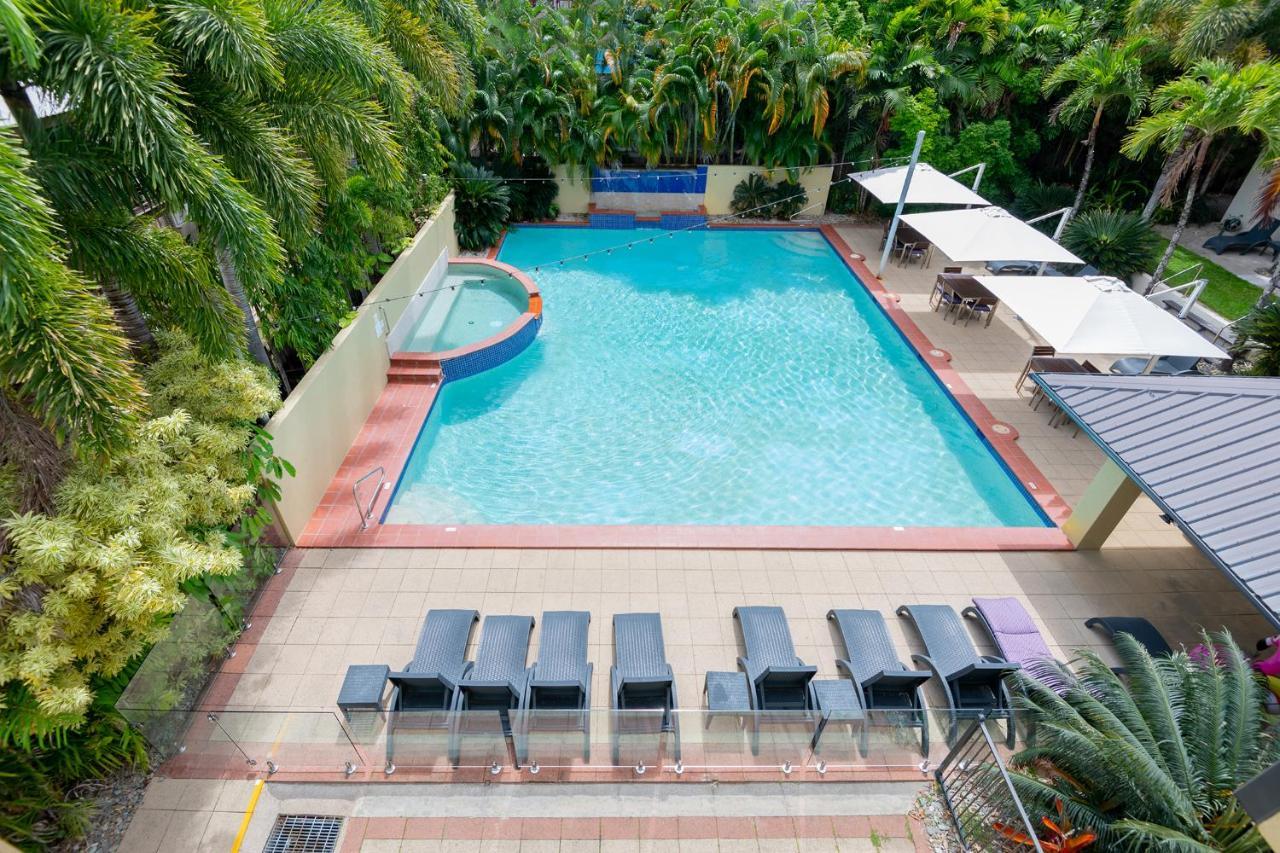 Central Plaza Port Douglas Buitenkant foto